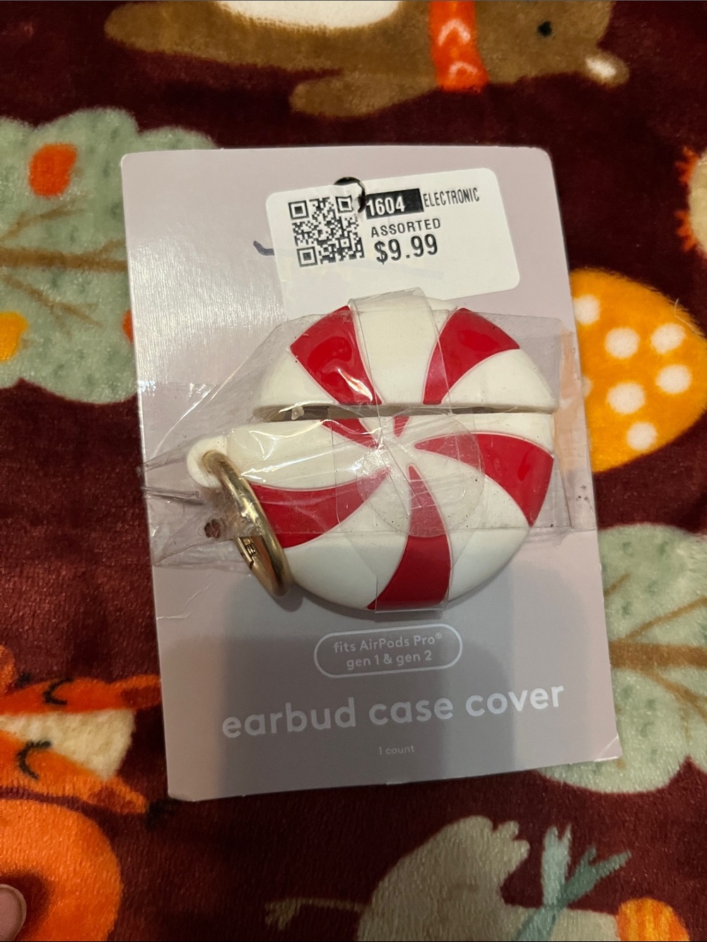 Peppermint Red & White Earbud Case Cover for AirPods Pro